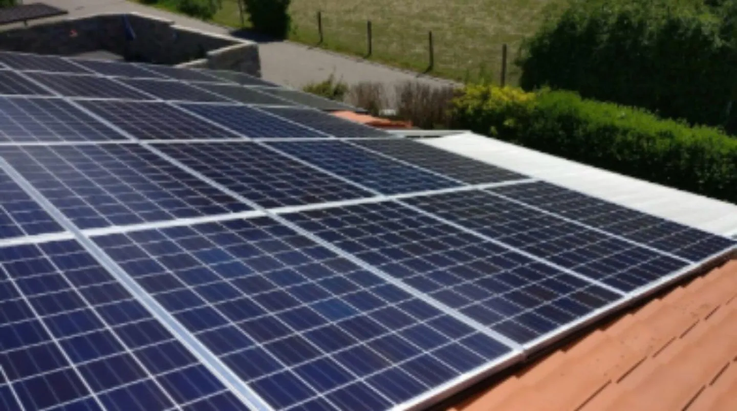 SMART HOME 5.5-7.5-DEFH CON IMPIANTO FOTOVOLTAICO, CLIMATIZZATORE, 4 STAZIONI DI RICARICA PER AUTO ELETTRICHE E TECNOLOGIA MODERNA - Foto 19 di 25