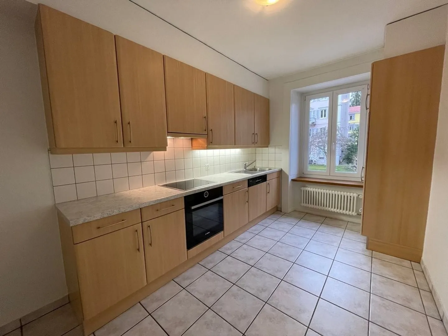 Zu vermieten - Schönes 3,5-Zimmer-Apartment im 1. Stock - Foto 2 von 11