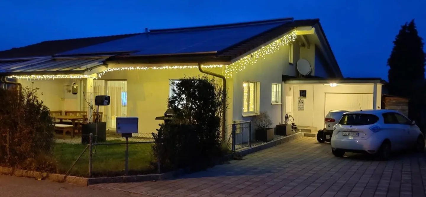 SMART HOME 5.5-7.5-DEFH CON IMPIANTO FOTOVOLTAICO, CLIMATIZZATORE, 4 STAZIONI DI RICARICA PER AUTO ELETTRICHE E TECNOLOGIA MODERNA - Foto 22 di 25