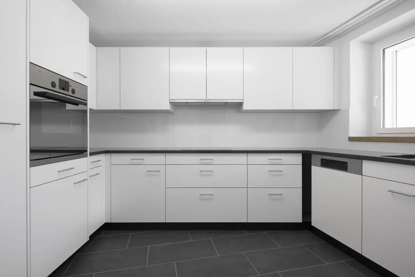 Appartement moderne de 4,5 pièces avec grand balcon - Photo 2 sur 11