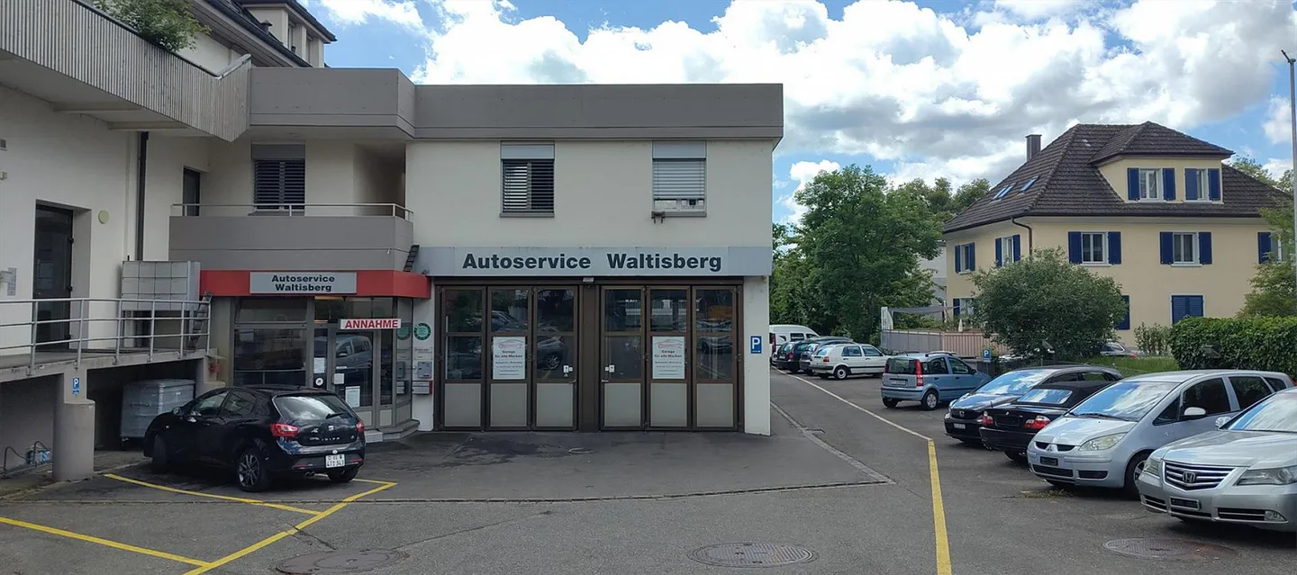 Officina di riparazione auto - Foto 1 di 3