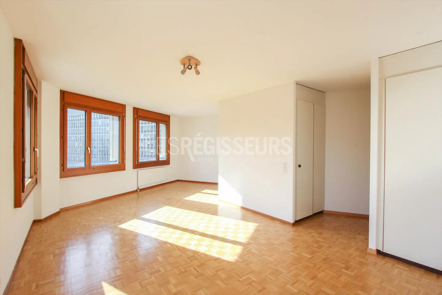 Studio 1 pièce - Photo 1 sur 5