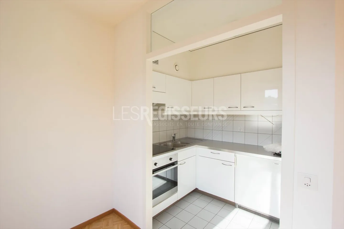 Studio 1 pièce - Photo 3 sur 5