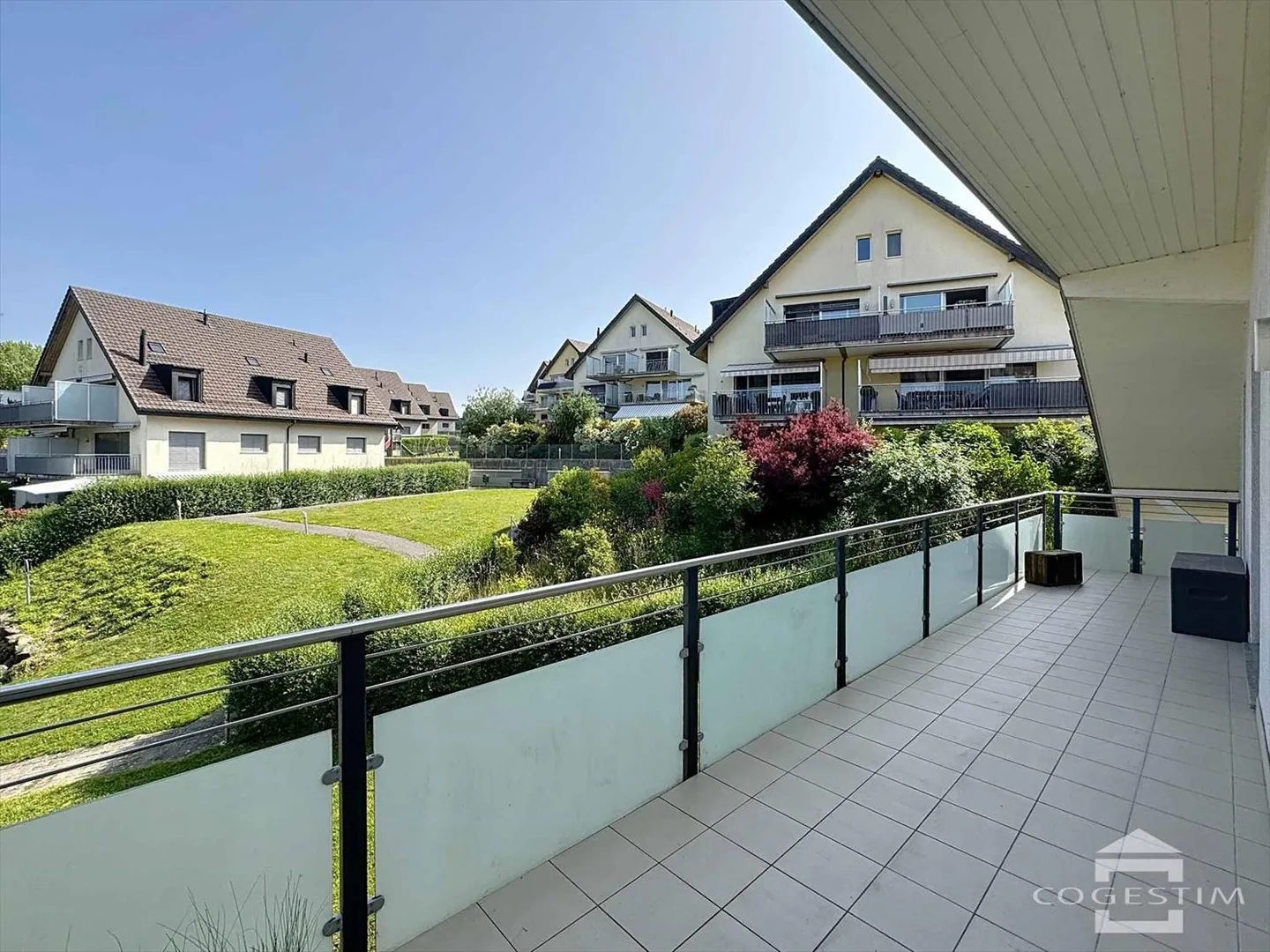 4.5 Room Apartment - Photo 1 of 3