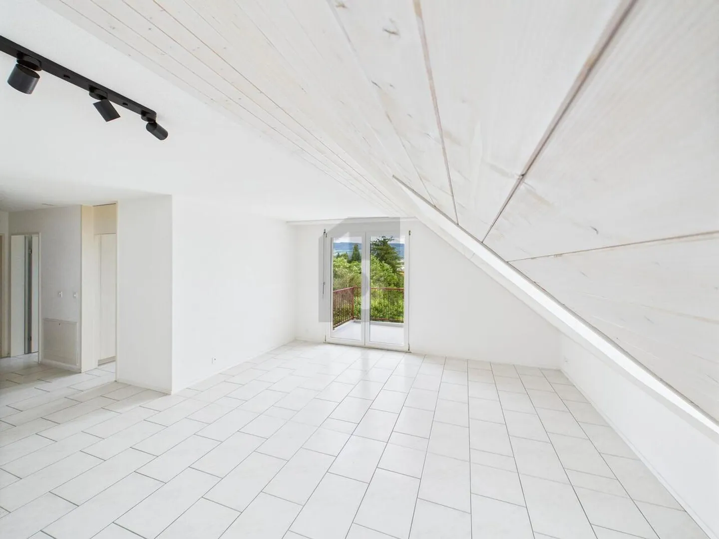 Helle Maisonette in Wahlen - Foto 2 von 6