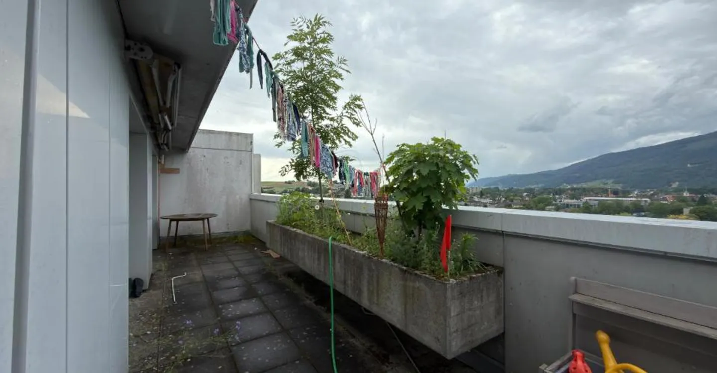 Spacious 4.5-room penthouse apartment with extensive panoramic terrace - Photo 12 of 12