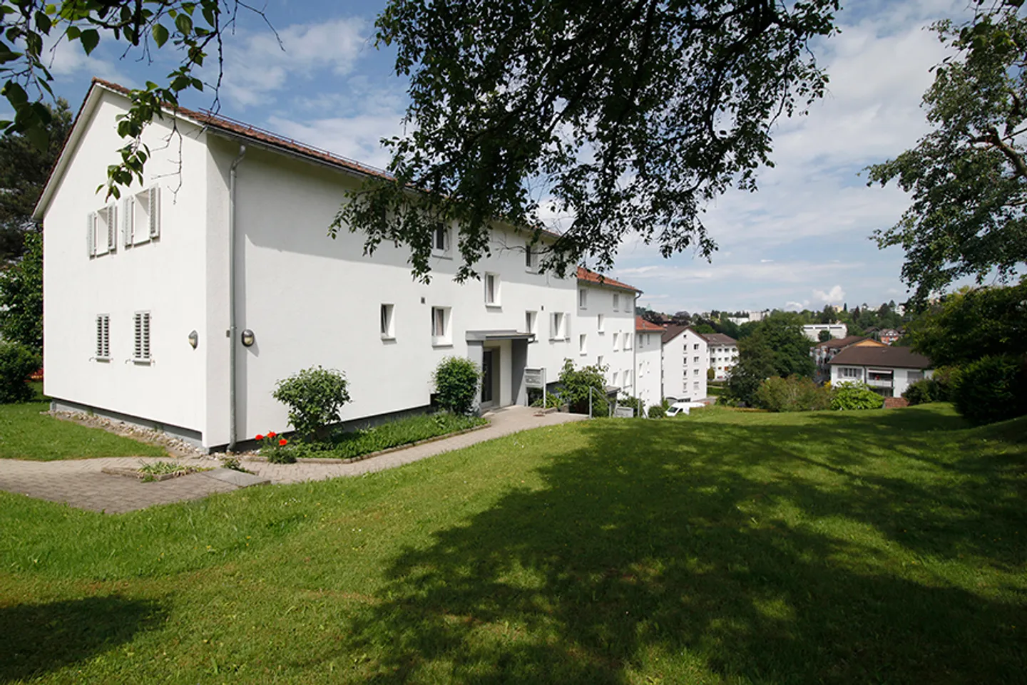 Living is... feeling comfortable! - Photo 1 of 8