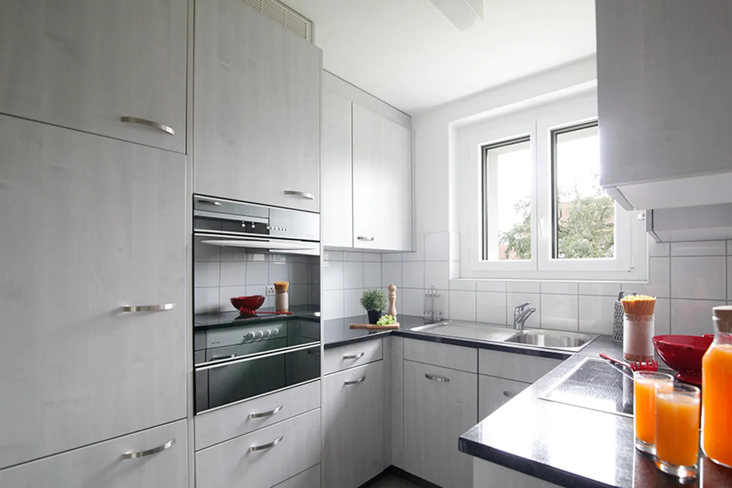 Living is... feeling comfortable! - Photo 3 of 8