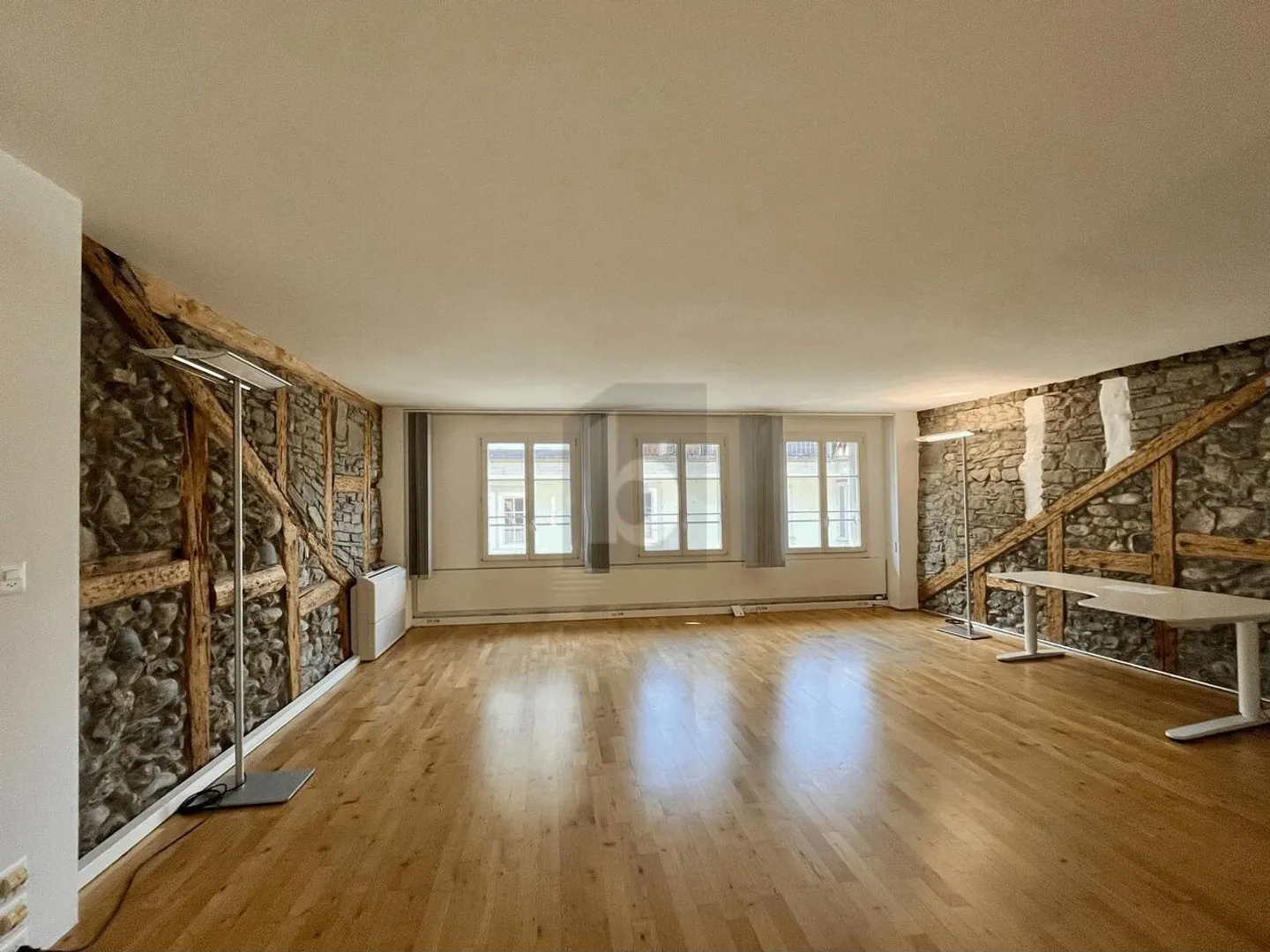 POSIZIONE TOP VICINO AL CENTRALE CON GRANDE TERRAZZA SUL TETTO - Foto 2 di 6