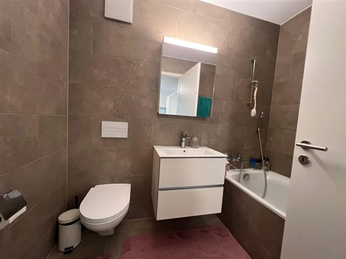 For rent - 3.5-room apartment near the train station - Photo 8 of 12