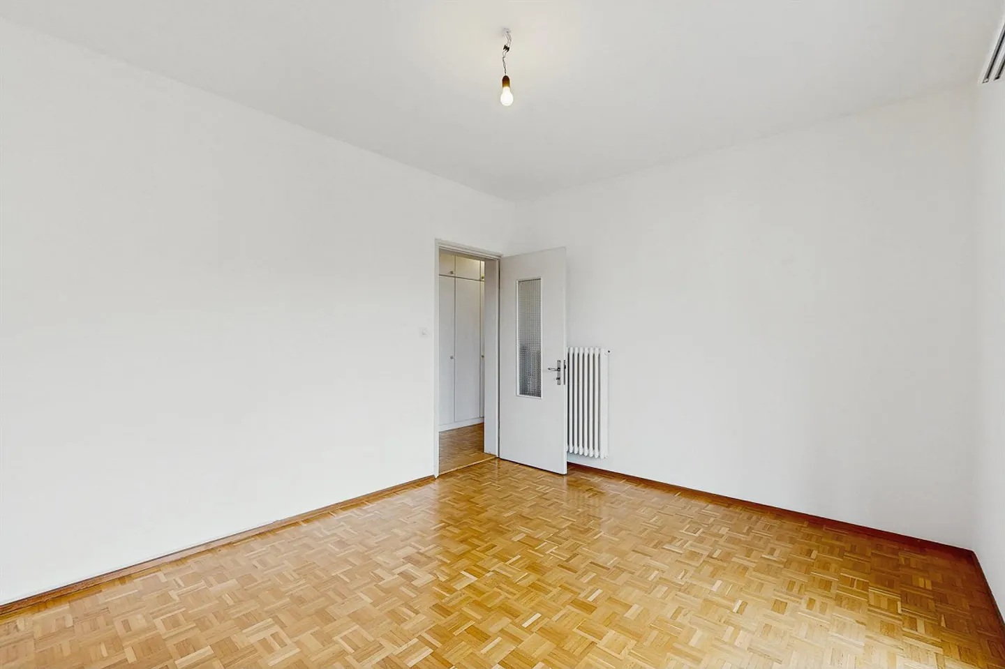 Wohnen in der Nähe des Zentrums: renoviert mit wunderschönem Blick - Foto 8 von 12