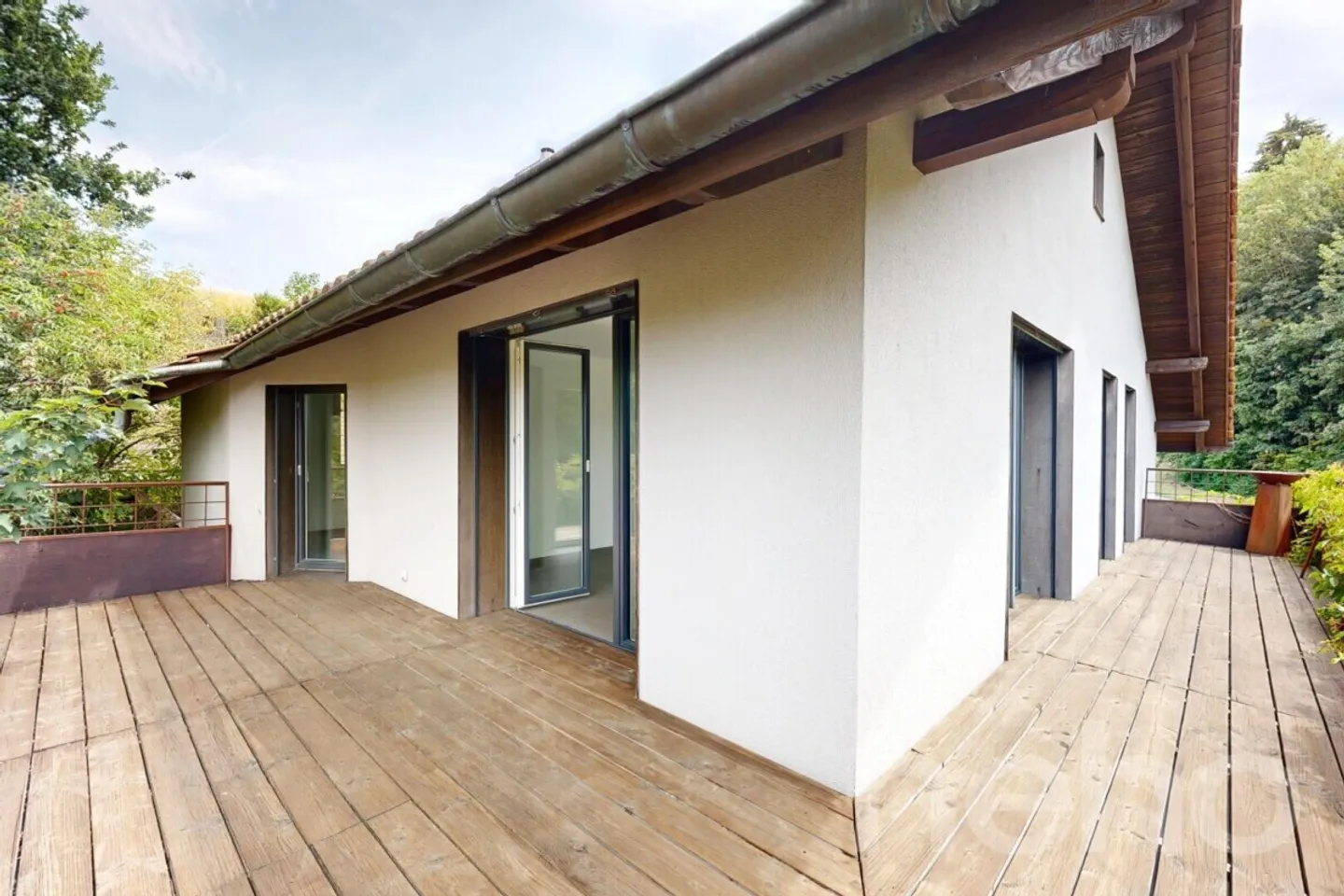 Modernes Einfamilienhaus mit Schwimmteich - Foto 12 von 12