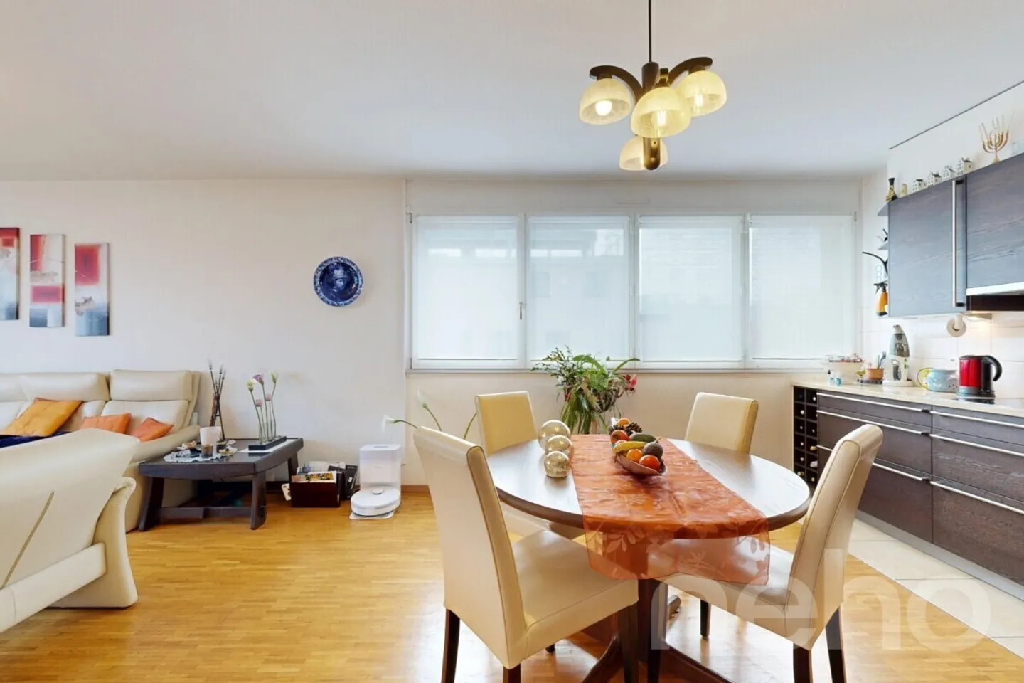 Located in the heart of Châtelaine - Photo 7 of 12