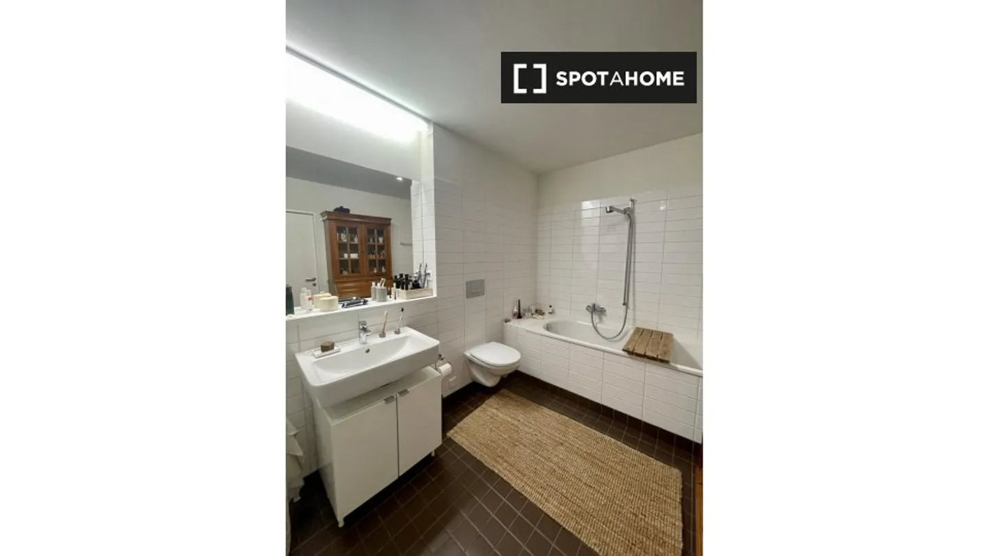 Appartement moderne à Zurich - Photo 3 sur 8
