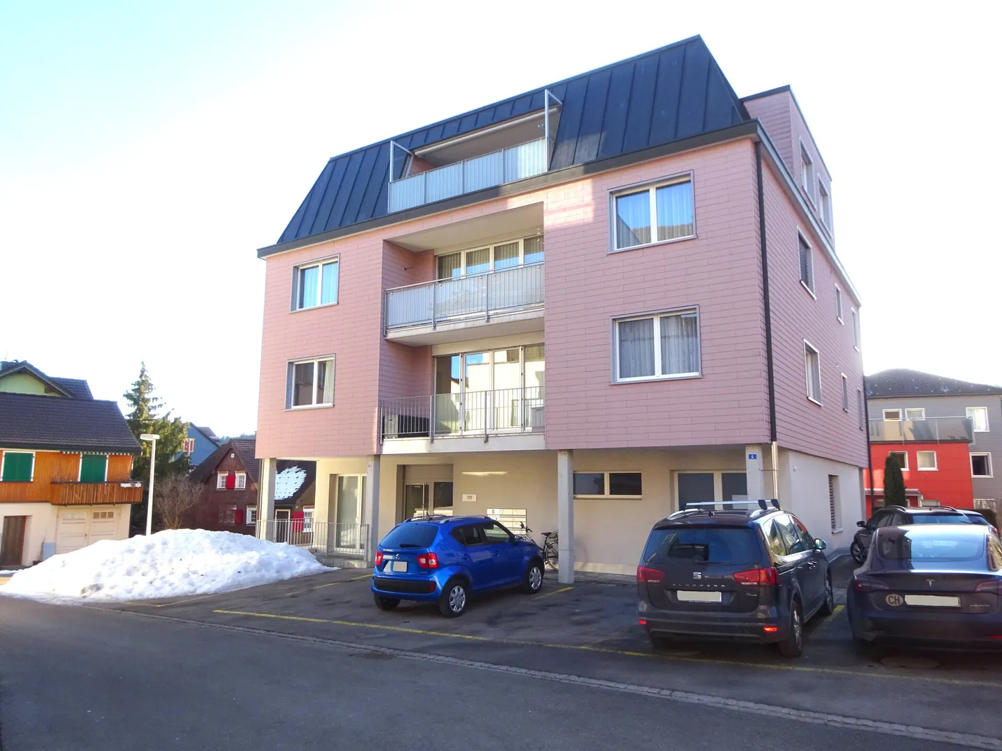 Espace Commercial Polyvalent - Photo 1 sur 7