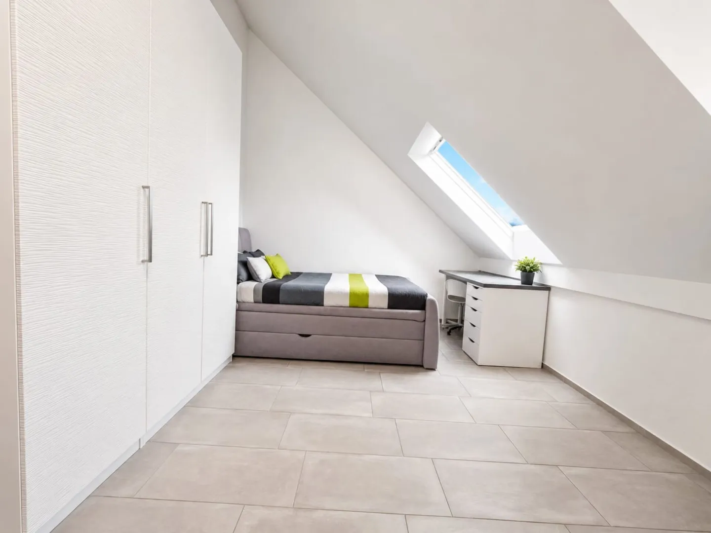 Moderne 4.5-Zimmer-Wohnung - Foto 7 von 10