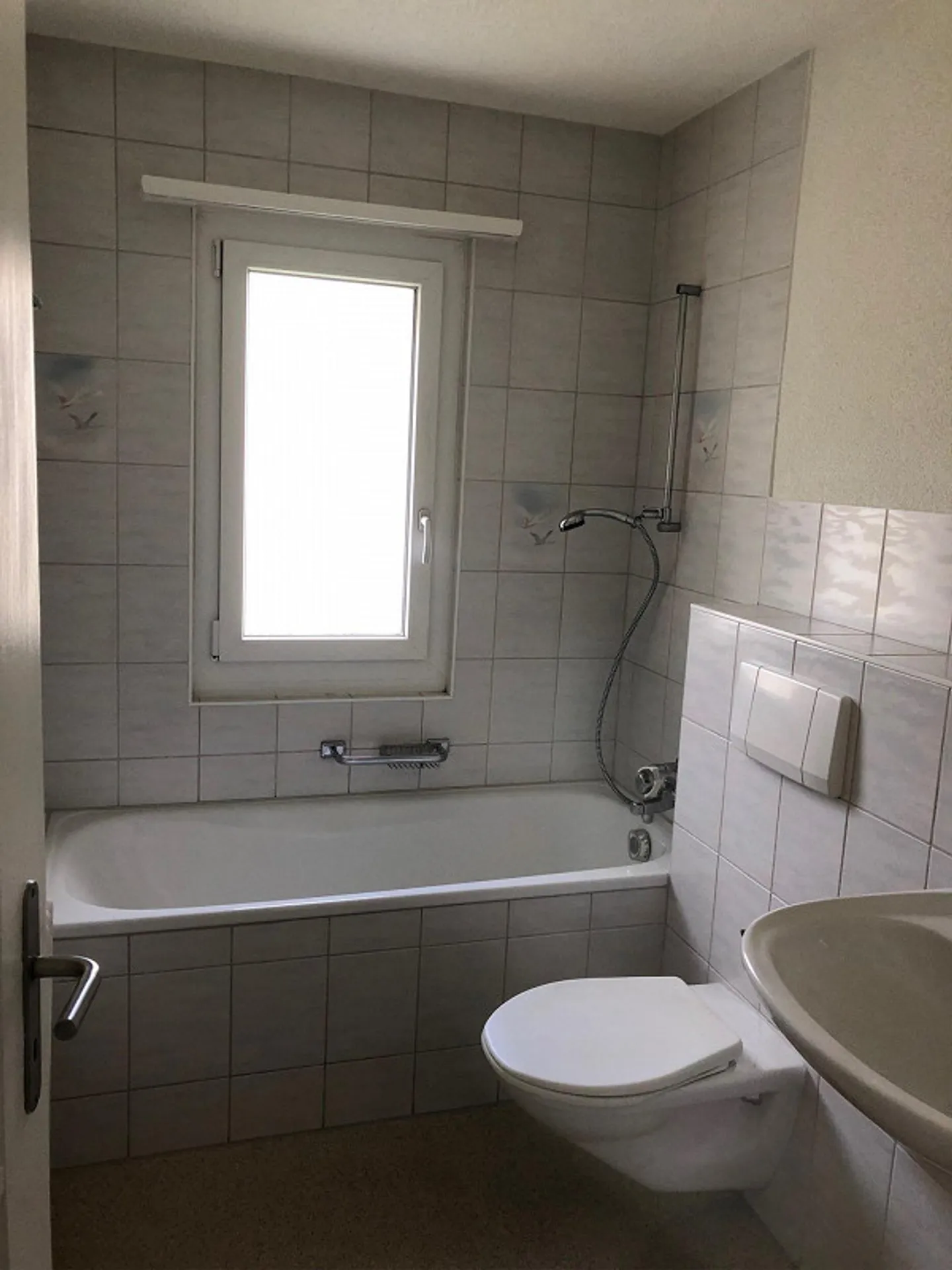 Appartamento in una posizione tranquilla e centrale - Foto 5 di 9