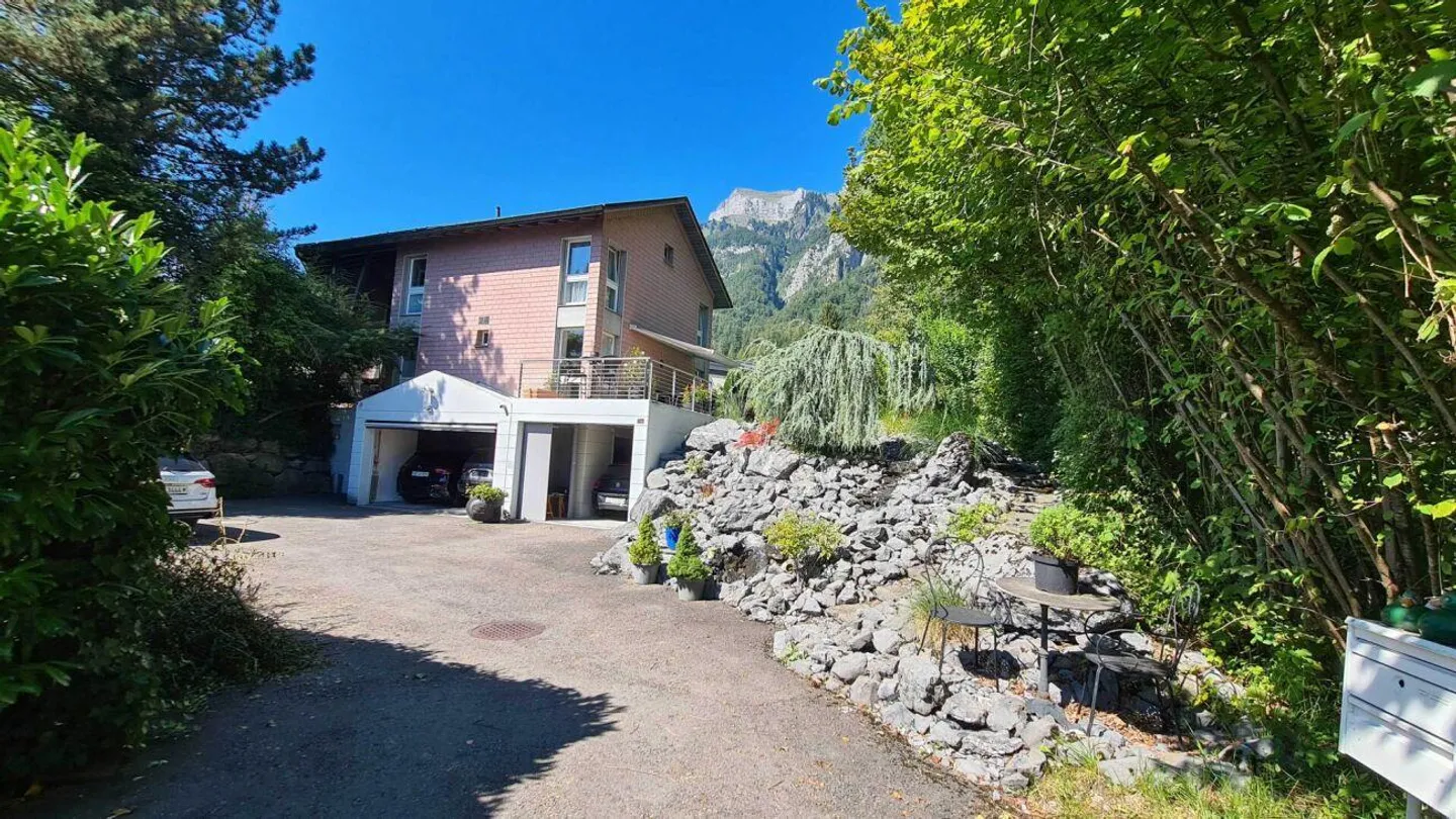 Dream house with pool and privacy in a very sunny location - Photo 7 of 29