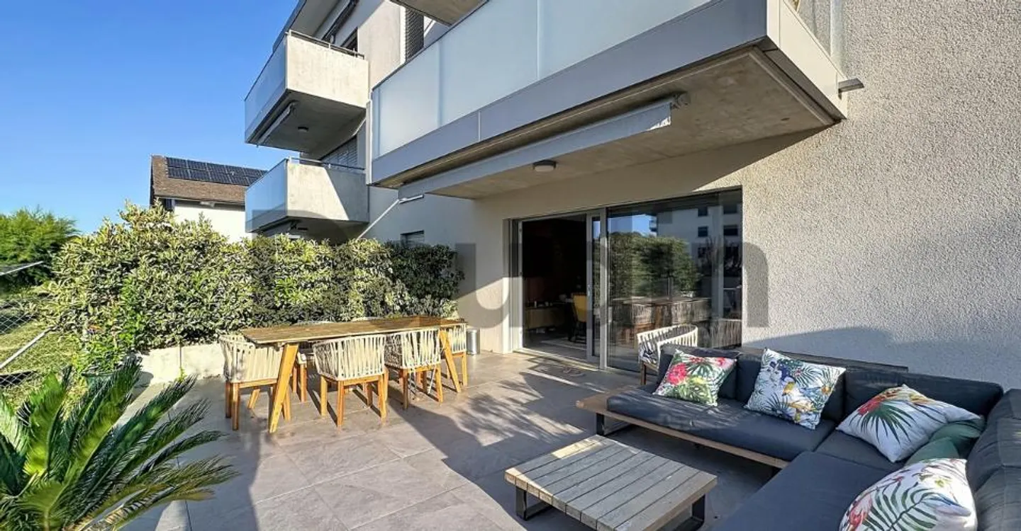 Appartement en rez-de-jardin à proximité des rives du Léman - Photo 1 of 6