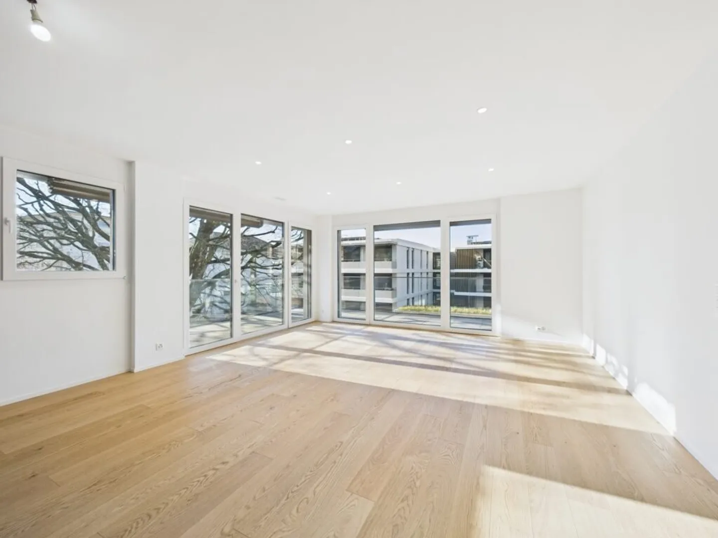 NUOVO appartamento di 4.5 locali di 111m2 al 1° piano a Prilly - Foto 1 di 13