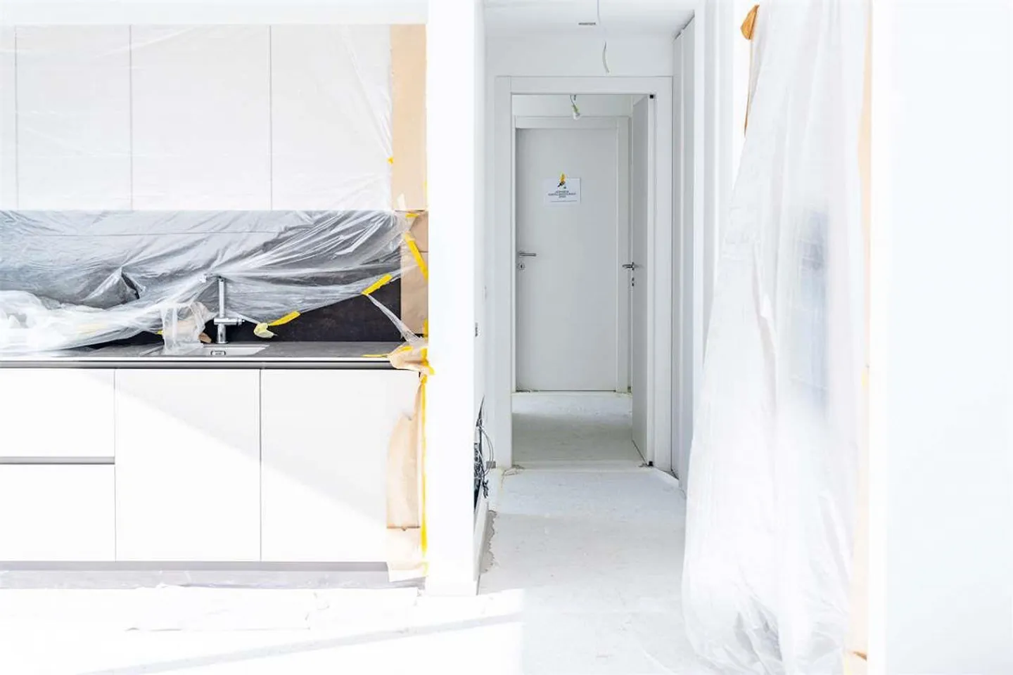 Elegant 4.5-Room Apartment on the Top Floor - Residenza Pregassona 339 - Photo 10 of 13