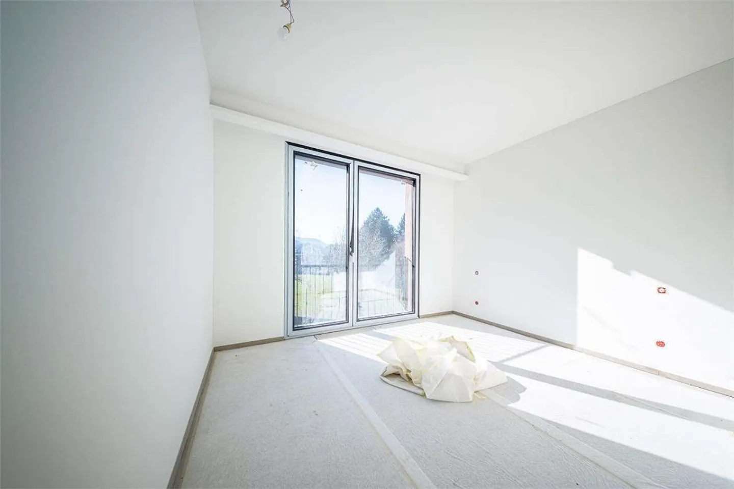 Elegant 4.5-Room Apartment on the Top Floor - Residenza Pregassona 339 - Photo 9 of 13