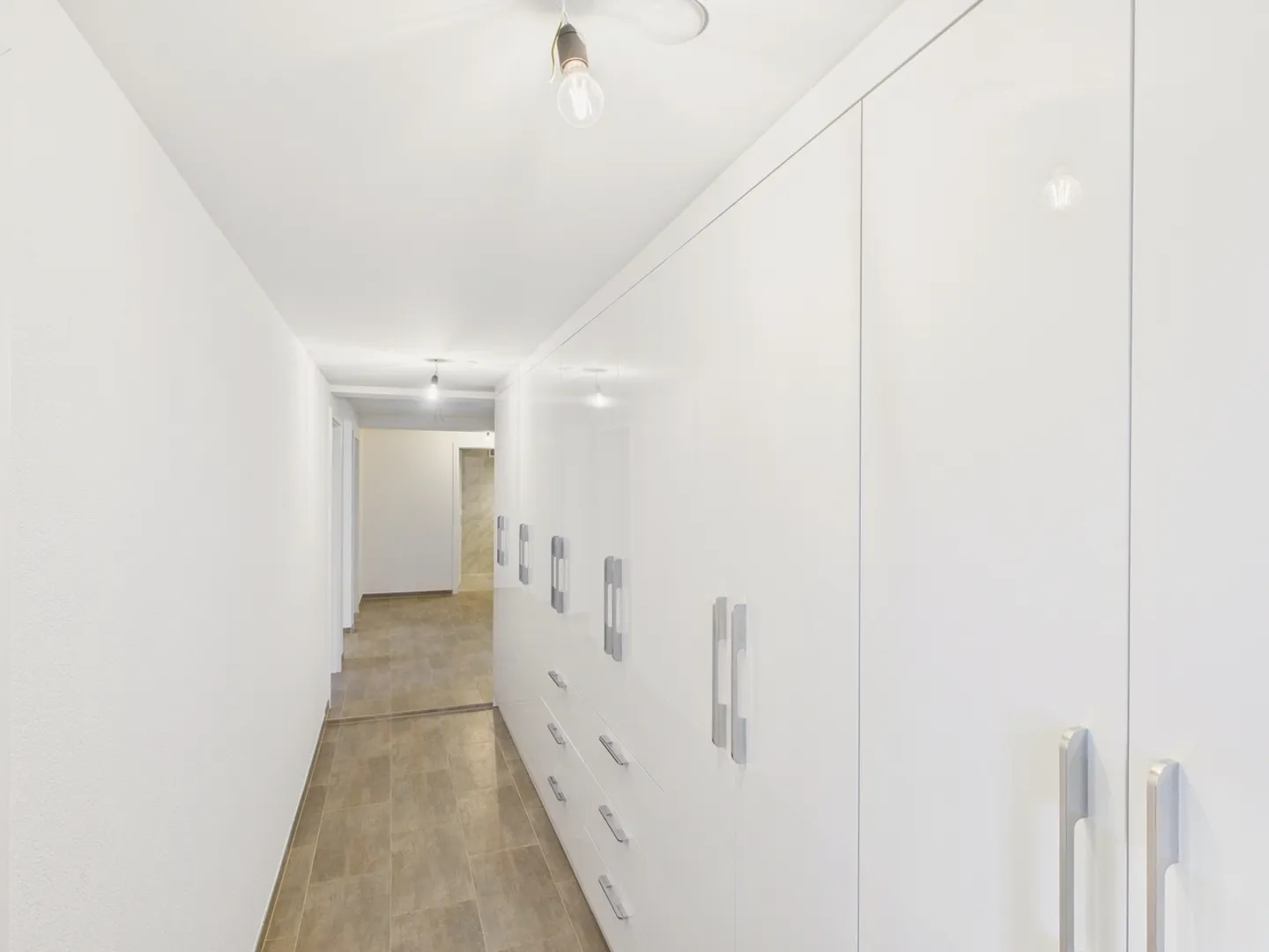 Appartement lumineux de 4,5 pièces avec jardin d'hiver - Photo 9 sur 13