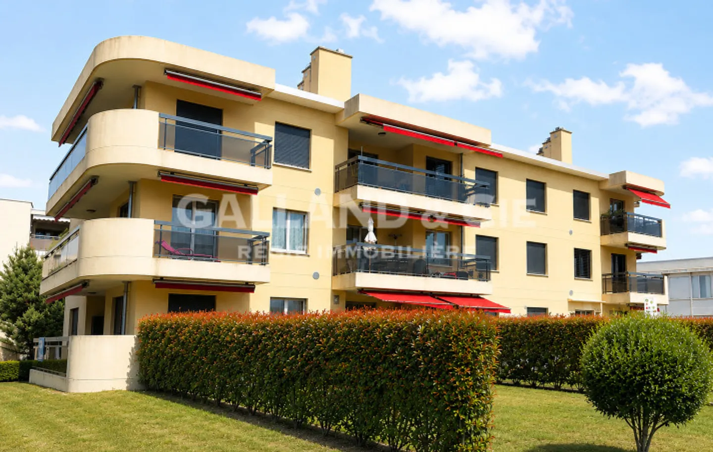Charmant Appartement Attique - Photo 1 sur 6