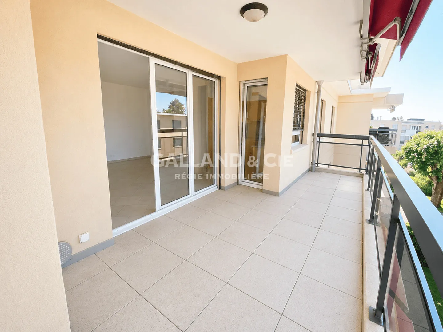 Charmant Appartement Attique - Photo 5 sur 6