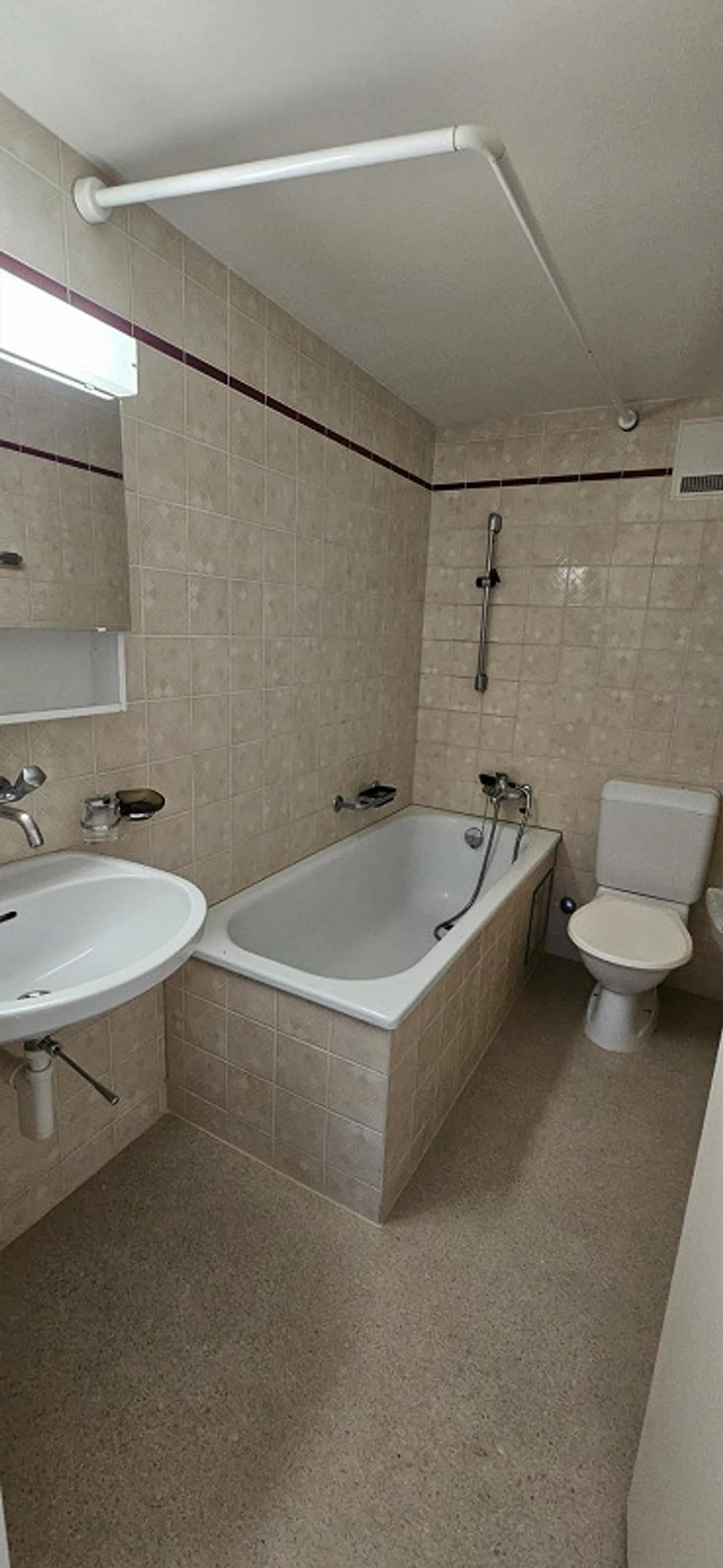 2.0 Room Apartment in Birsfelden - Photo 6 of 7