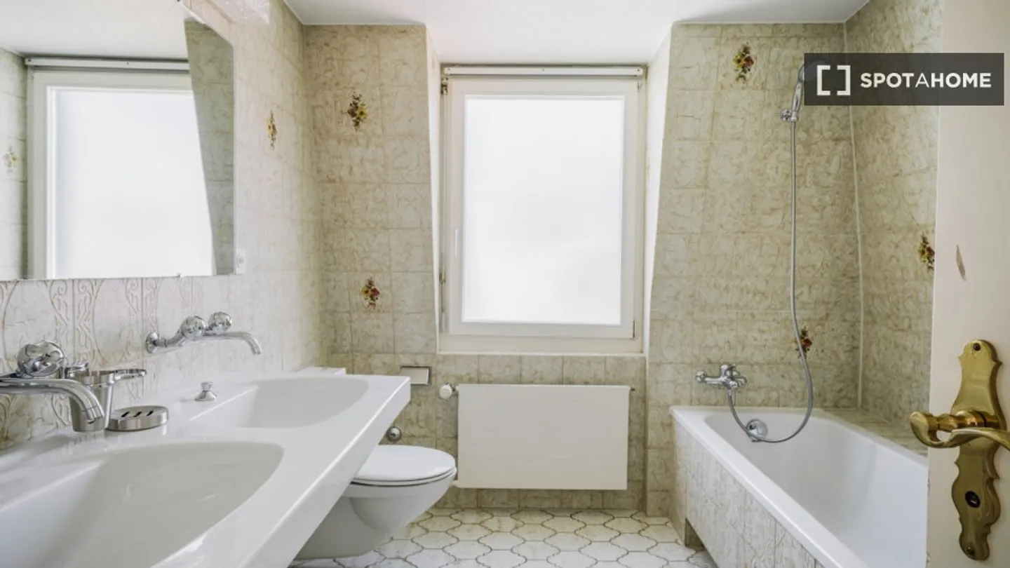 Studio for rent - Photo 12 of 12