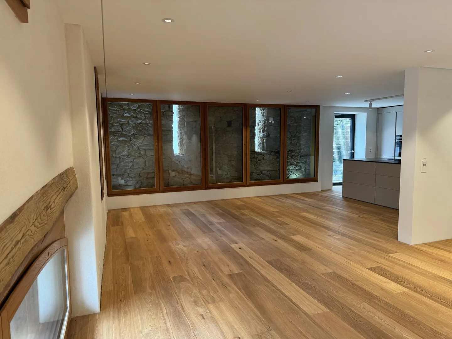 Très belle et luxueuse appartement de 3 1/2 pièces - Photo 1 sur 11