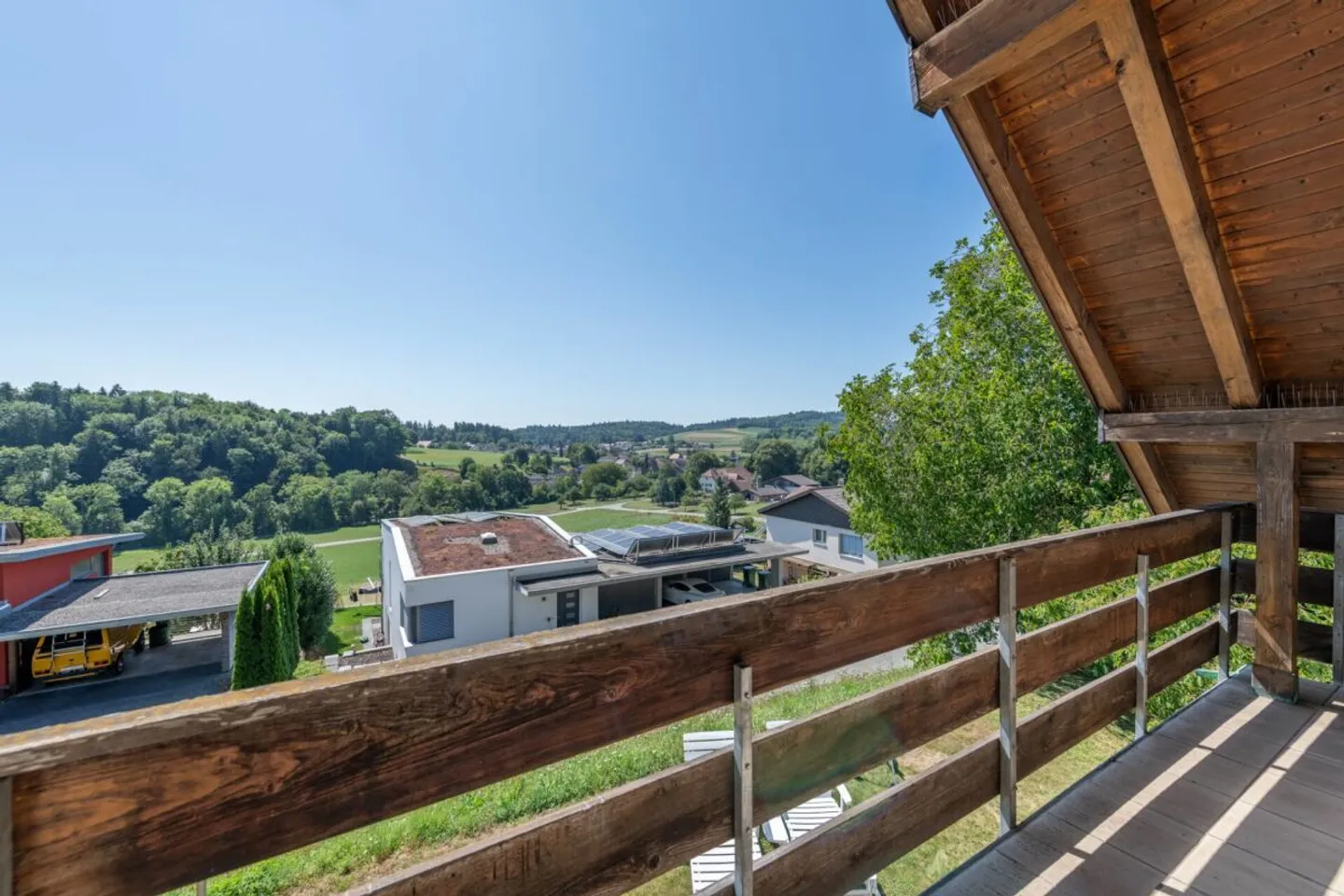 Ampia casa familiare con giardino - Foto 21 di 34