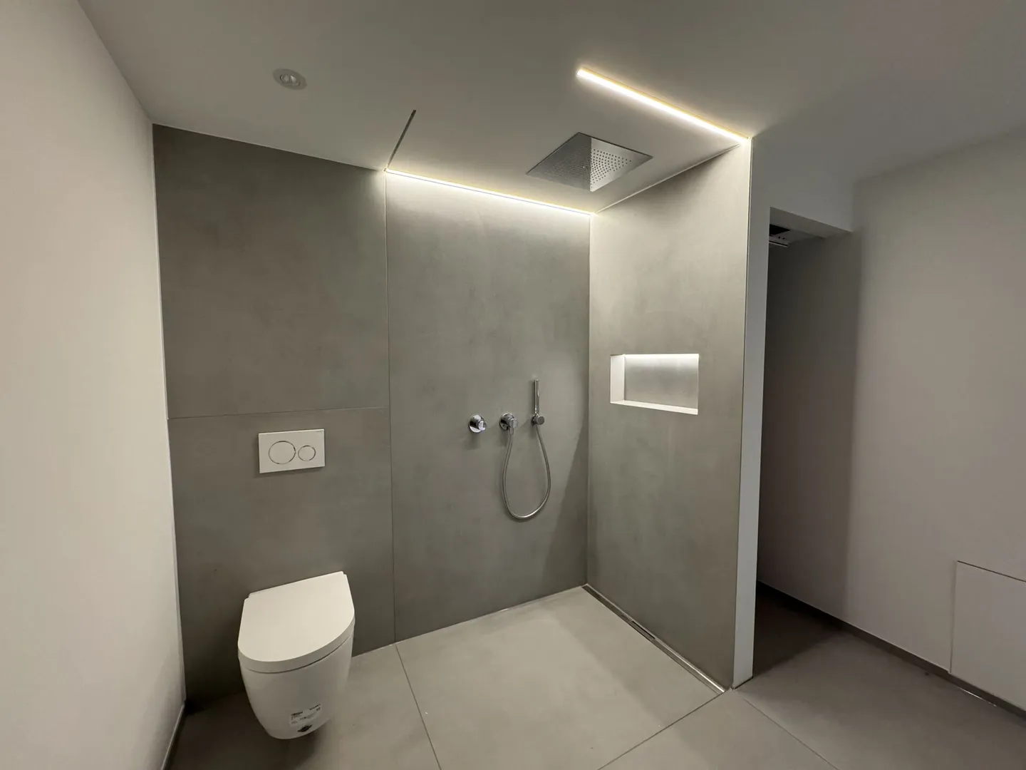 Très belle et luxueuse appartement de 3 1/2 pièces - Photo 11 sur 11