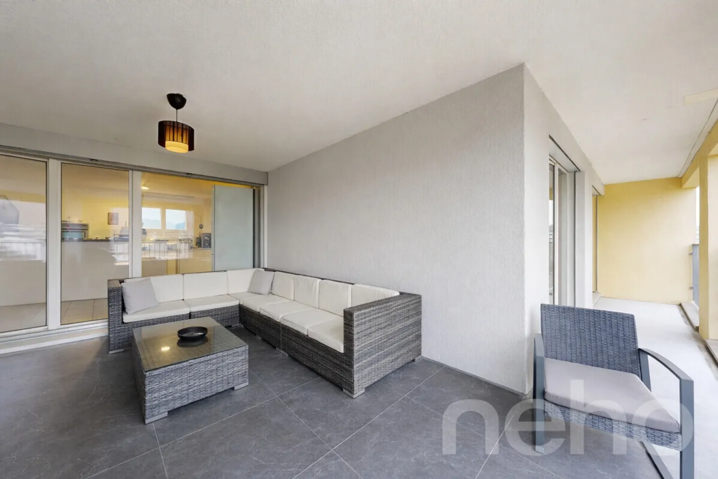 Grosszügige 5.5-Zimmer Wohnung mit grosser Loggia in Schlieren - Foto 5 von 11