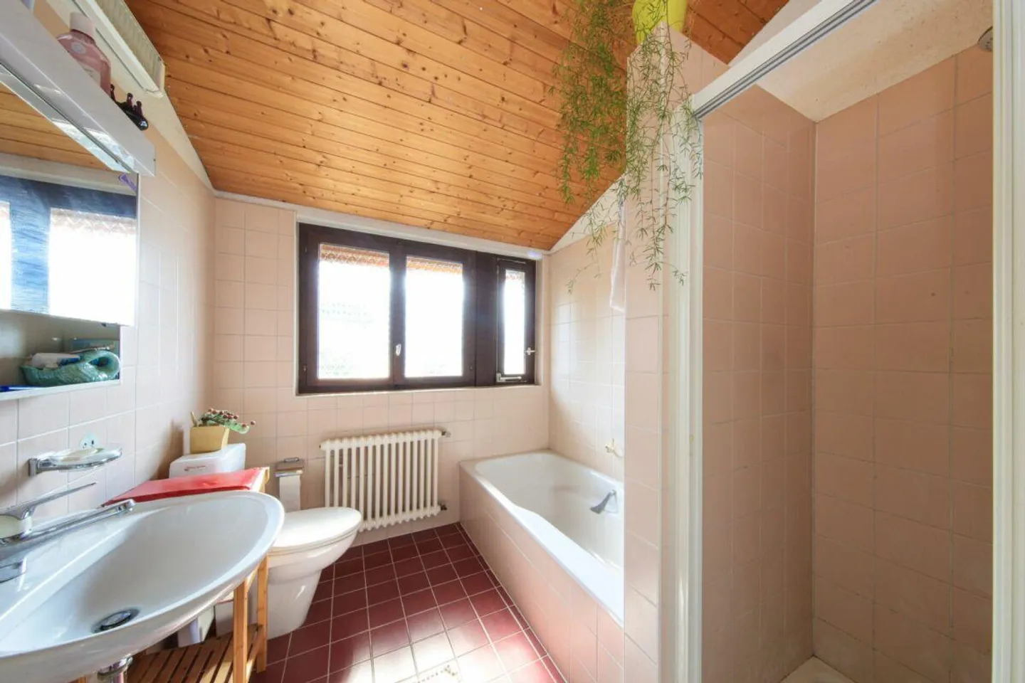 Minusio - Grande Villa con Piscina in Posizione Ottimale - Foto 21 di 30