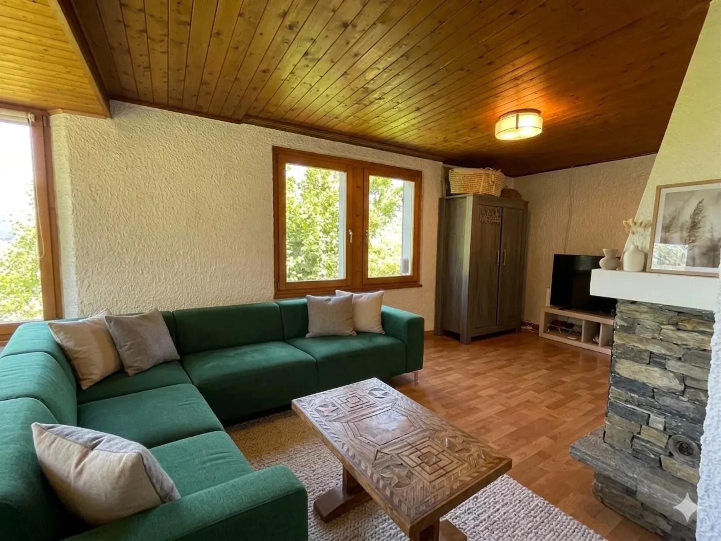 Maison et beaux terrains - Photo 2 sur 12