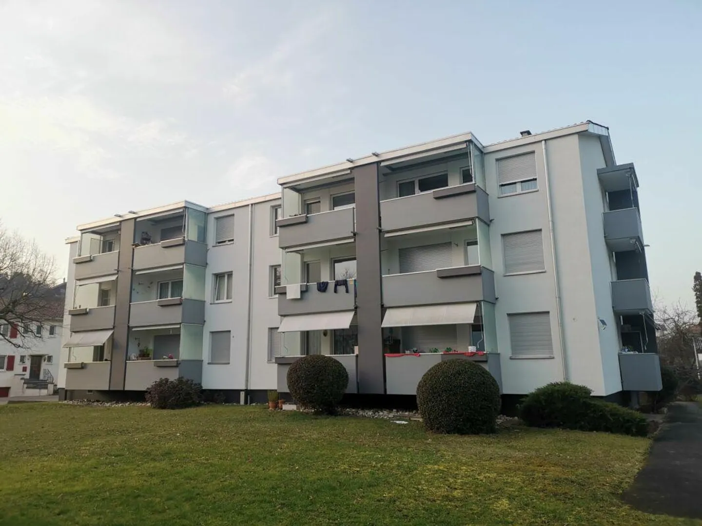 Moderne Attikawohnung über den Dächern von Frenkendorf - Foto 1 von 8