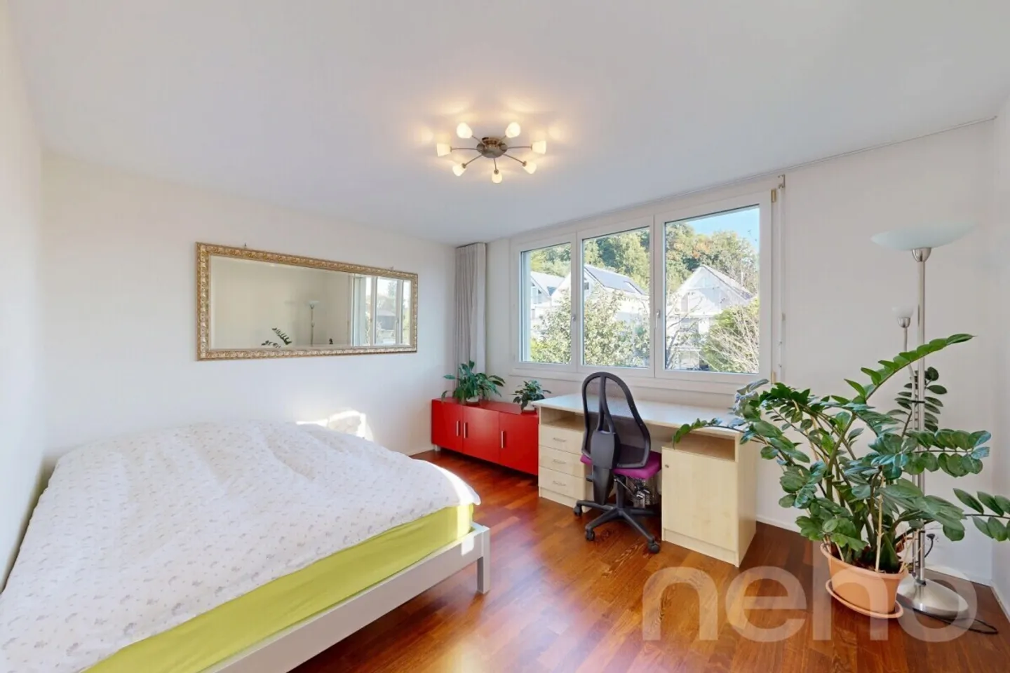 Modern 6.5-room single-family house in sunny location with low-maintenance garden - Photo 9 of 13