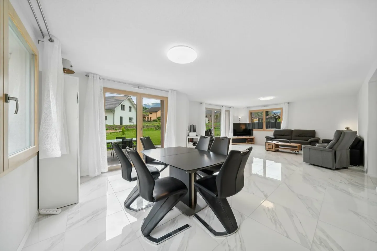 Wunderschöne Doppelhaushälfte "Villa Rosa" - Foto 1 von 15