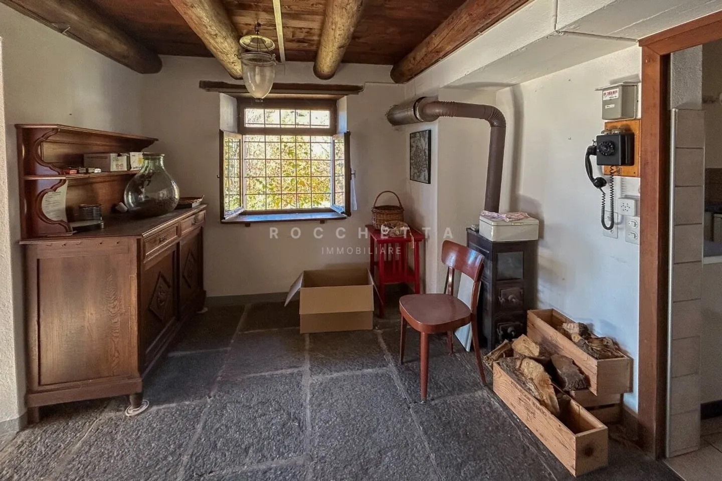 Storico Grotto "al Riposo Romantico" sul Monte Comino - Foto 9 di 13