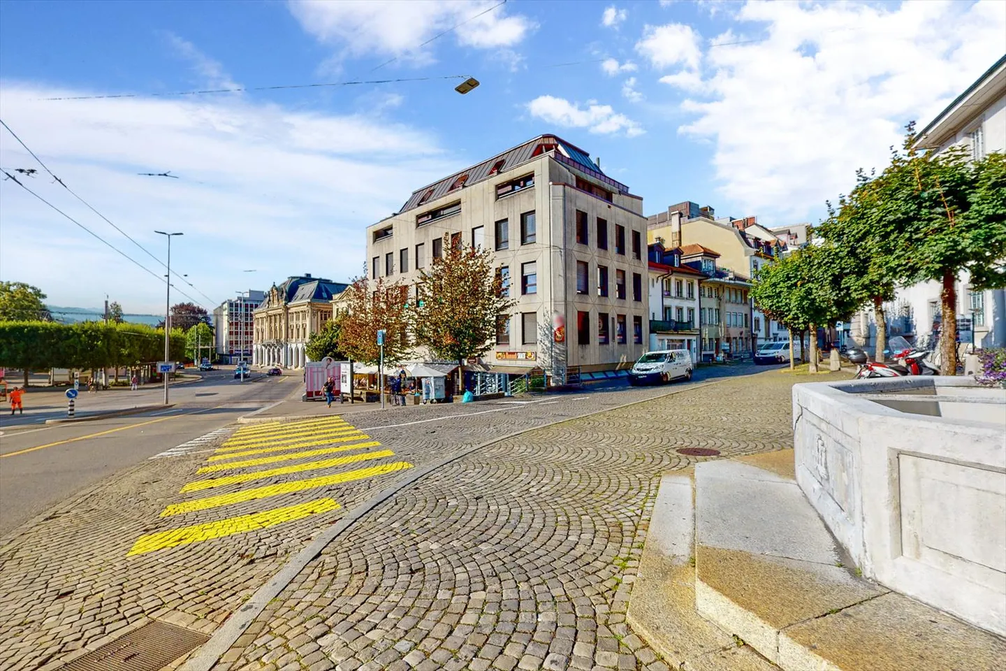 Bella superficie luminosa nel cuore di Friburgo - Foto 1 di 8