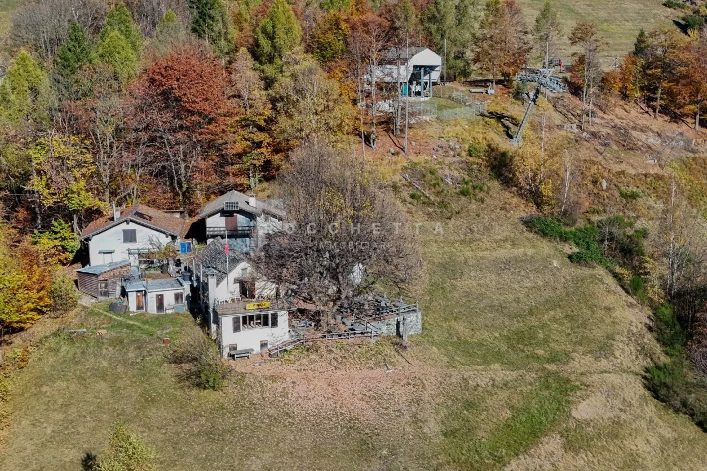 Storico Grotto "al Riposo Romantico" sul Monte Comino - Foto 12 di 13