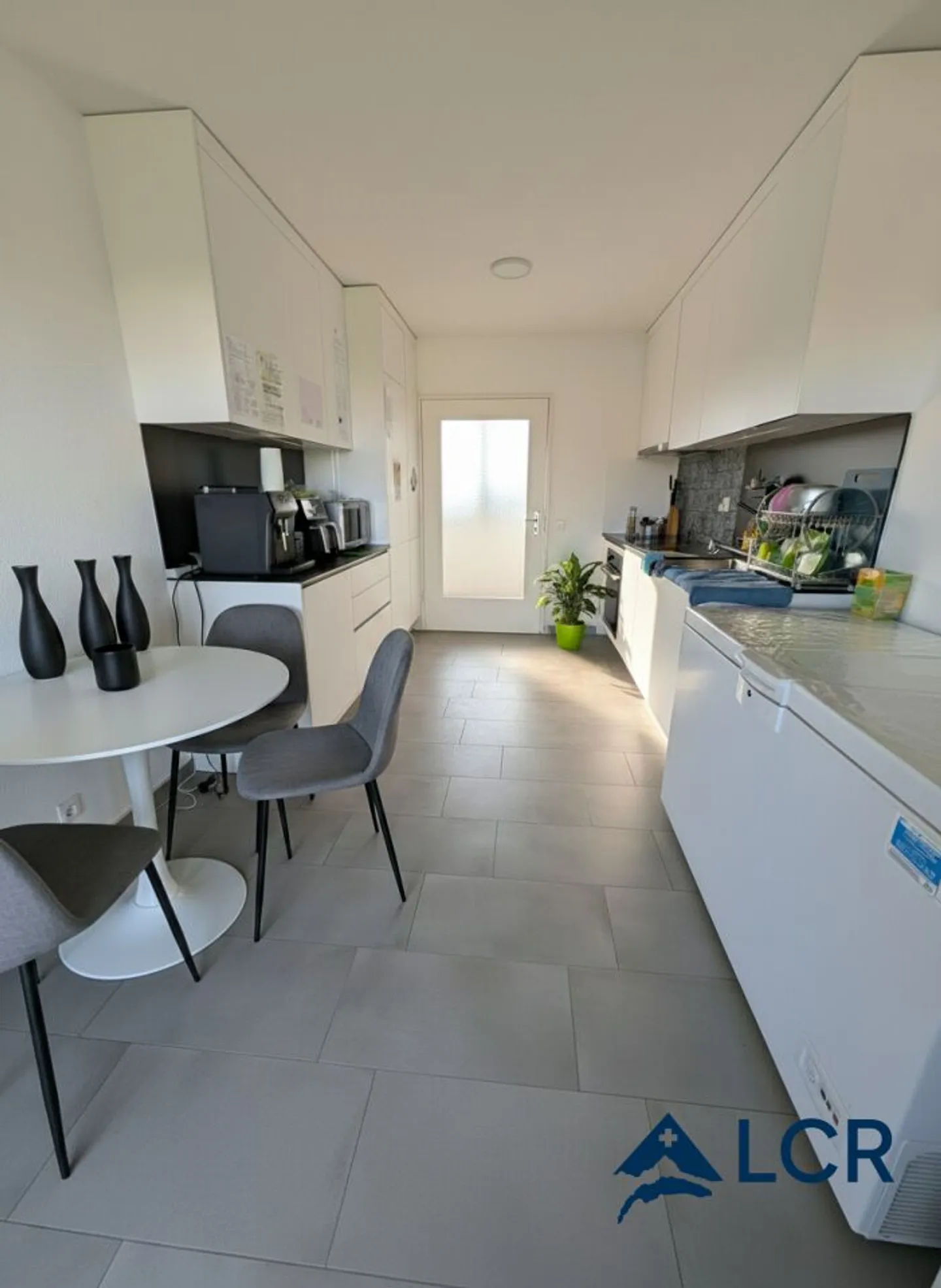 Geräumige 4.5-Zimmer-Wohnung - Foto 2 von 9