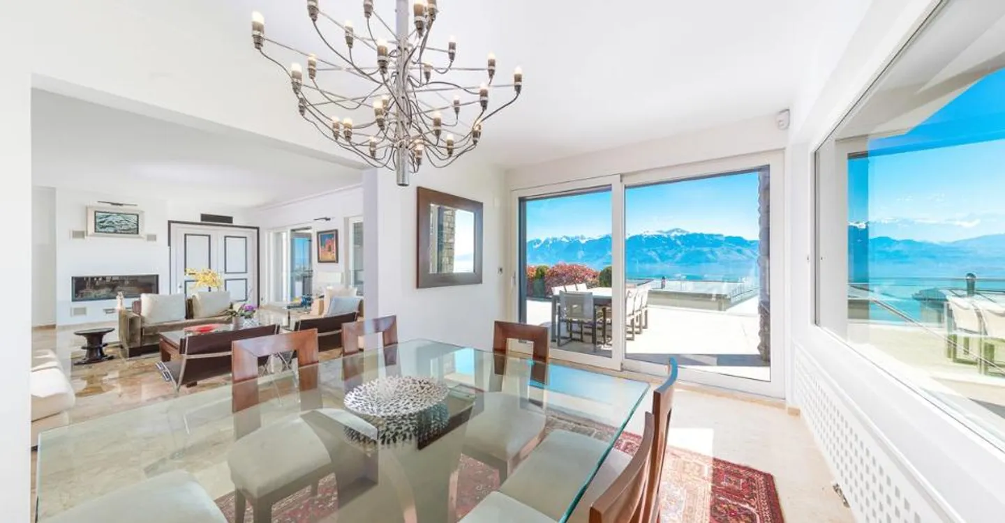 Proprietà eccezionale in un quartiere tranquillo e residenziale, vicino a tutti i servizi - Foto 5 di 11