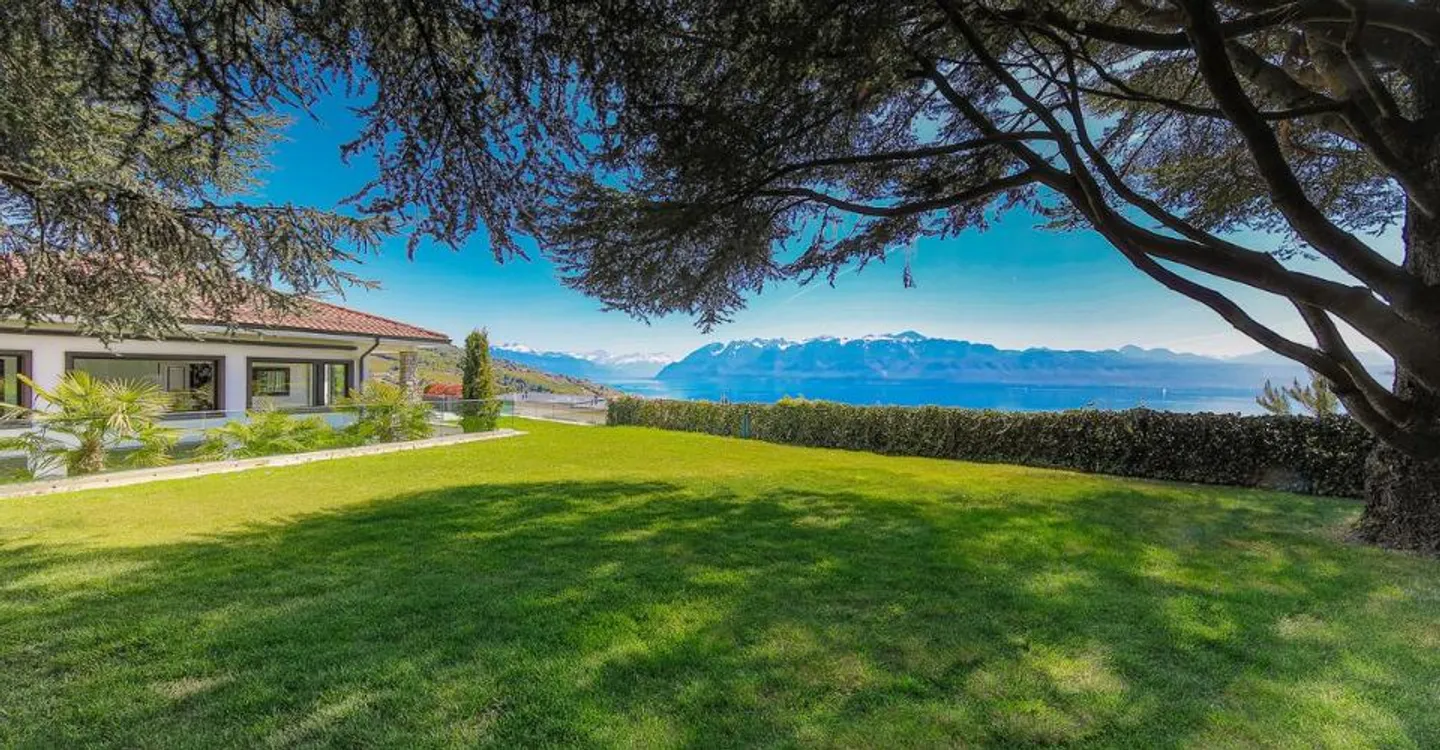 Proprietà eccezionale in un quartiere tranquillo e residenziale, vicino a tutti i servizi - Foto 2 di 11