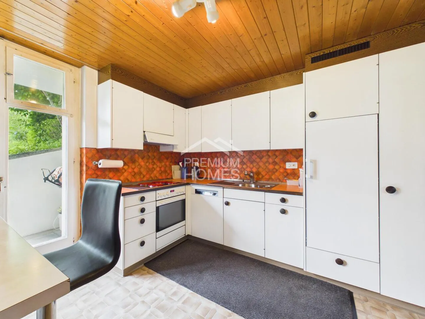 Casa affascinante con grande potenziale - Foto 4 di 8