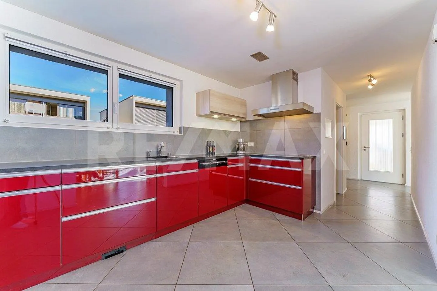 Villa mitoyenne contemporaine 6 pièces, 166 m², Minergie®-P - Foto 6 di 13