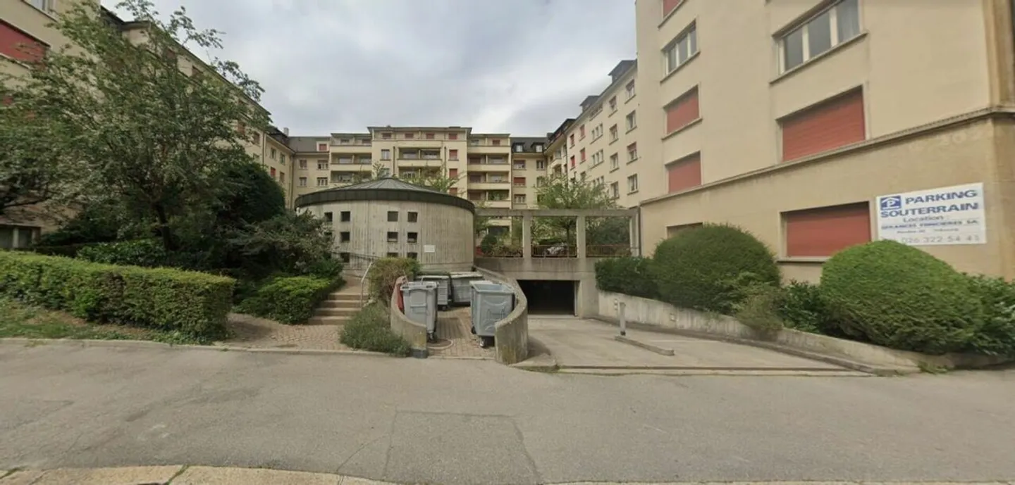 Tiefgaragenstellplatz in Fribourg - Foto 4 von 4