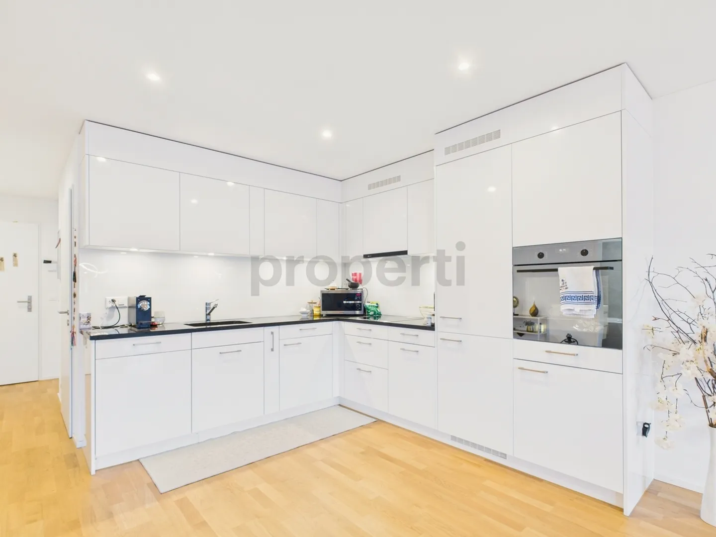 Appartement Attique Stylé à Wetzikon - Photo 2 sur 8